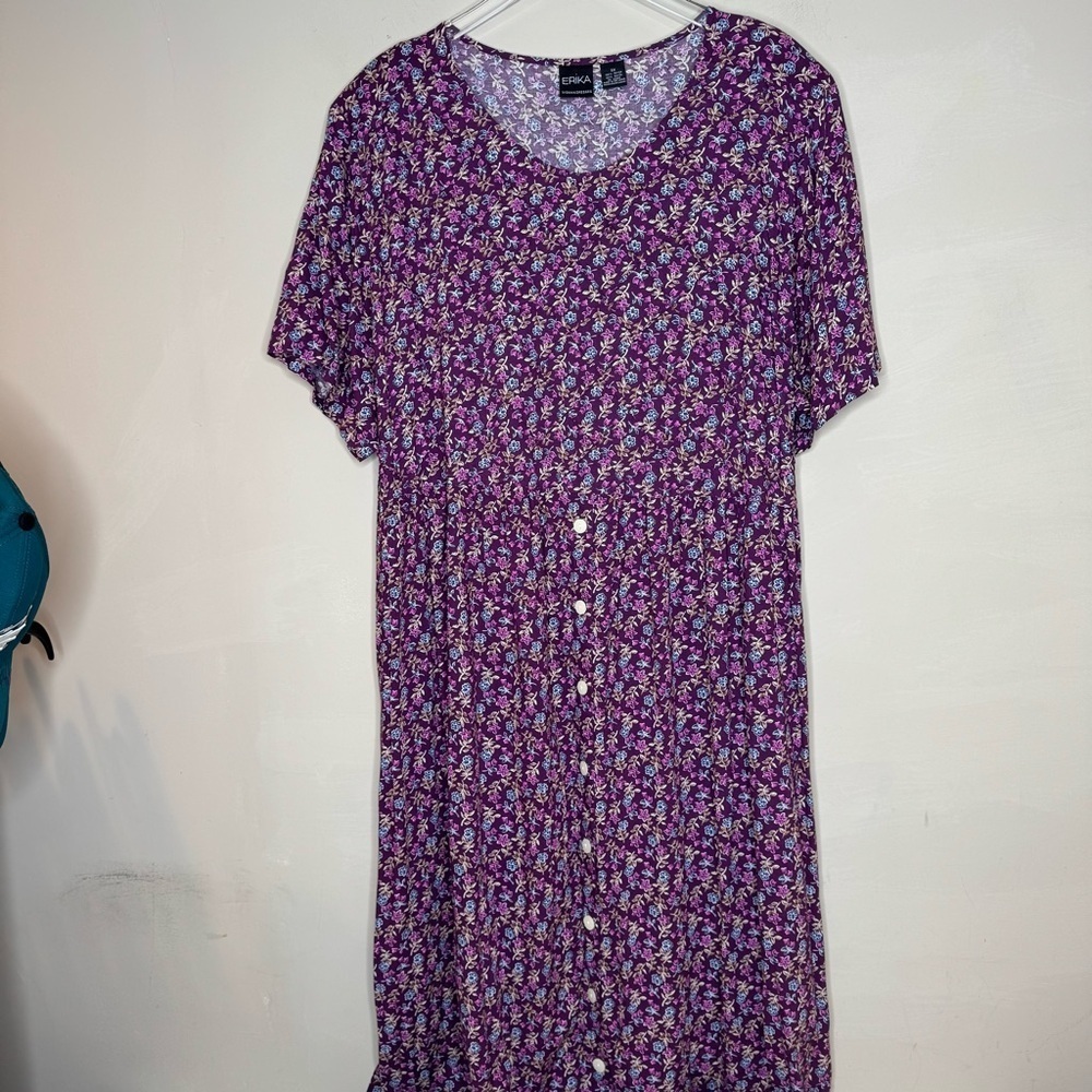 Erika Ditsy Floral Short Sleeve Midi Dress
Cottagecore Floral size 3X